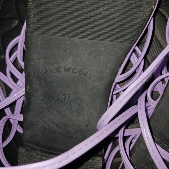 Women Lila purple lace up flat sandals - Picture 11 of 12